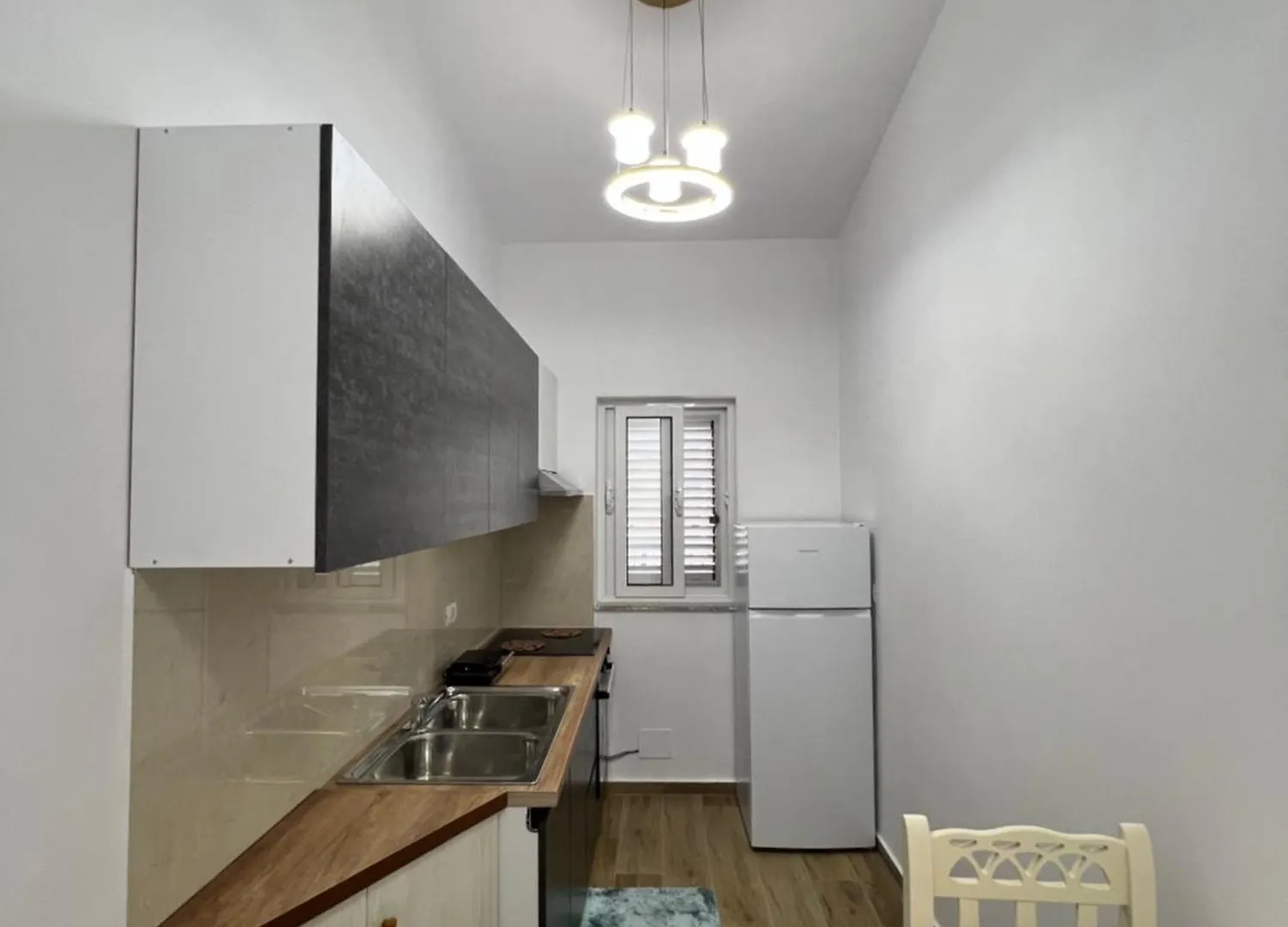 Hilltop Suites Fier